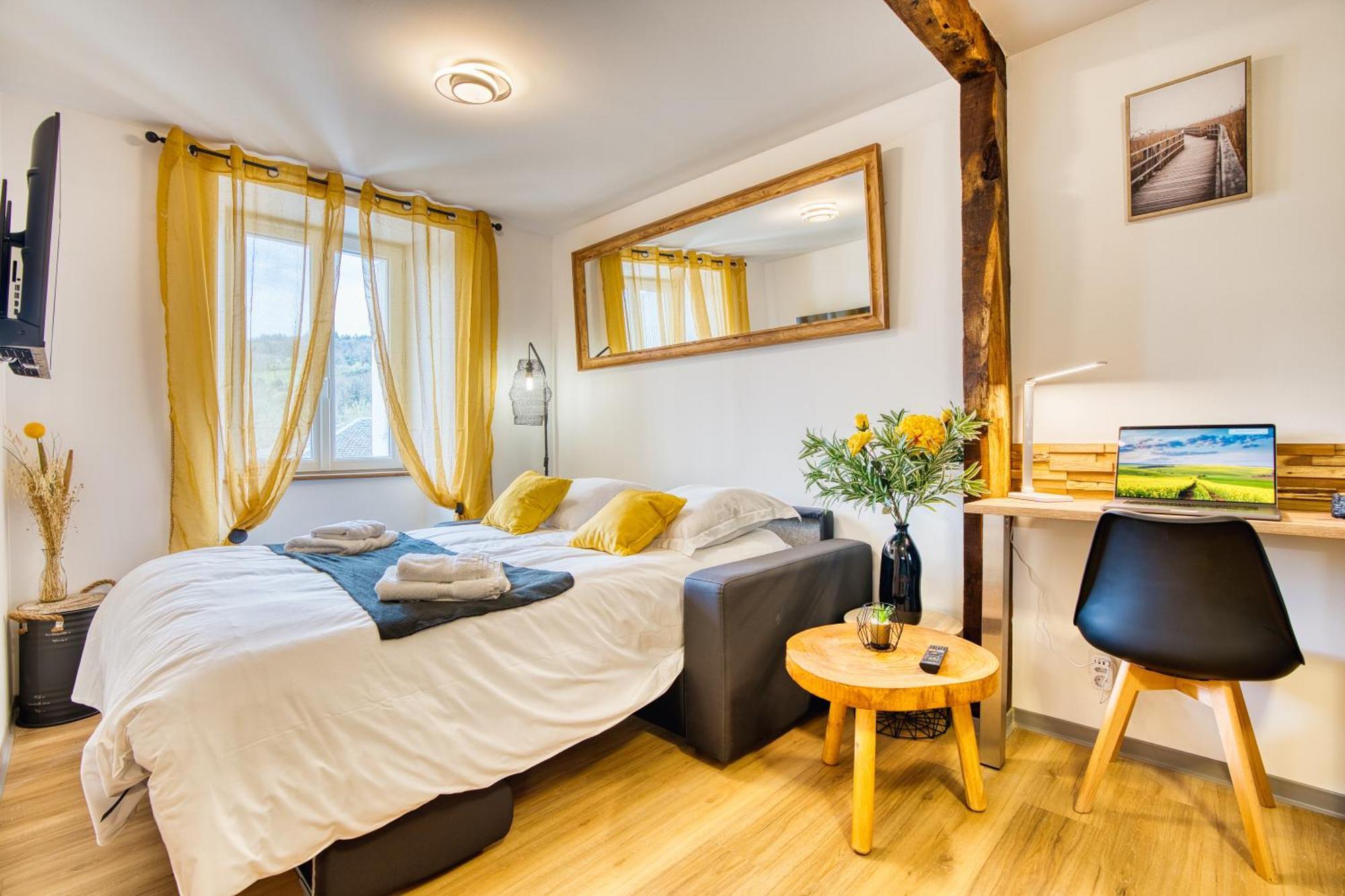 Appartement Les Hourtous Netflix Wi-Fi Fibre Terasse 4 Pers à Banassac Extérieur photo