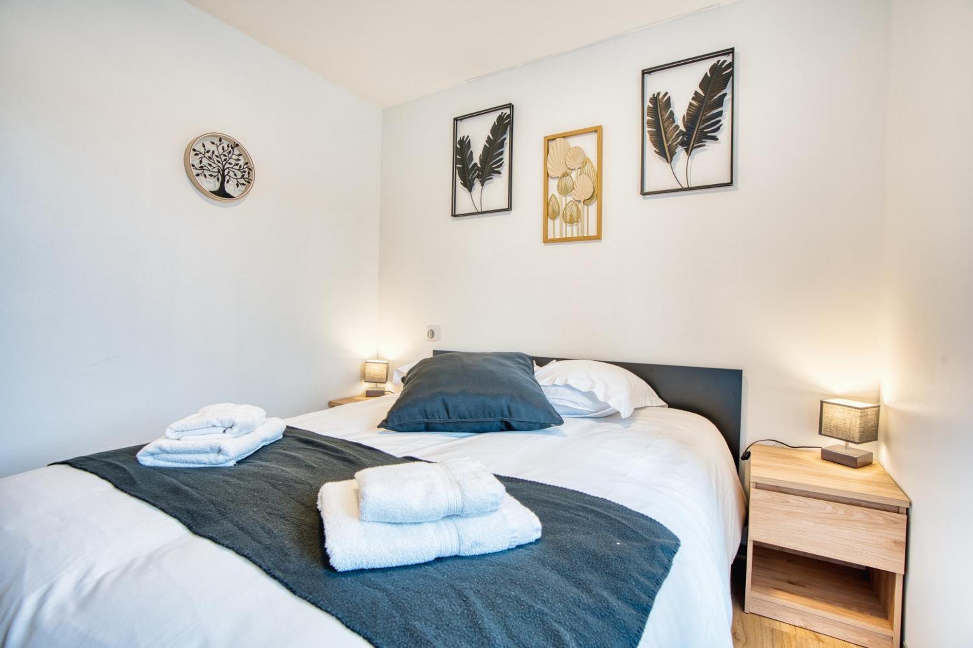 Appartement Les Hourtous Netflix Wi-Fi Fibre Terasse 4 Pers à Banassac Extérieur photo